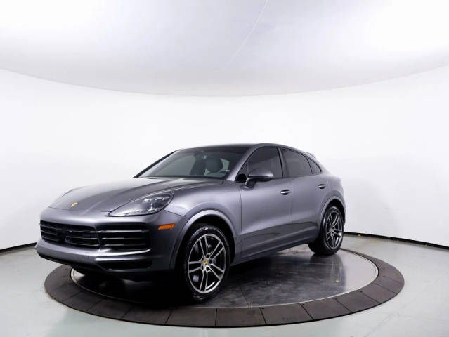 2021 Porsche Cayenne Coupe  AWD photo