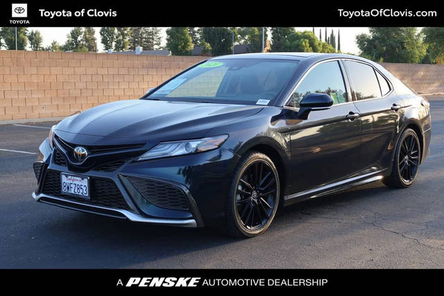 2021 Toyota Camry XSE FWD photo