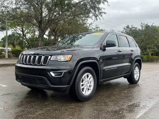 2020 Jeep Grand Cherokee Laredo E RWD photo