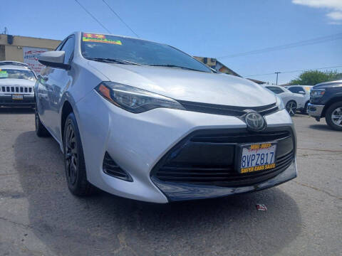 2019 Toyota Corolla LE FWD photo
