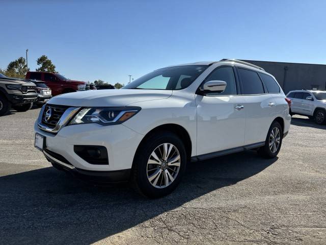 2019 Nissan Pathfinder SL 4WD photo