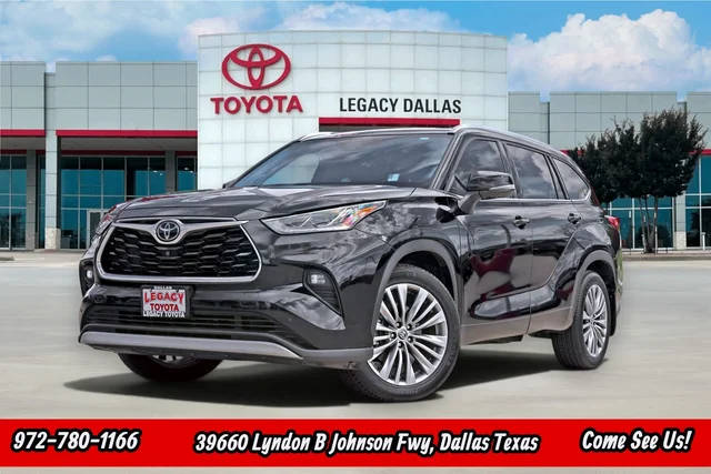 2021 Toyota Highlander Platinum FWD photo