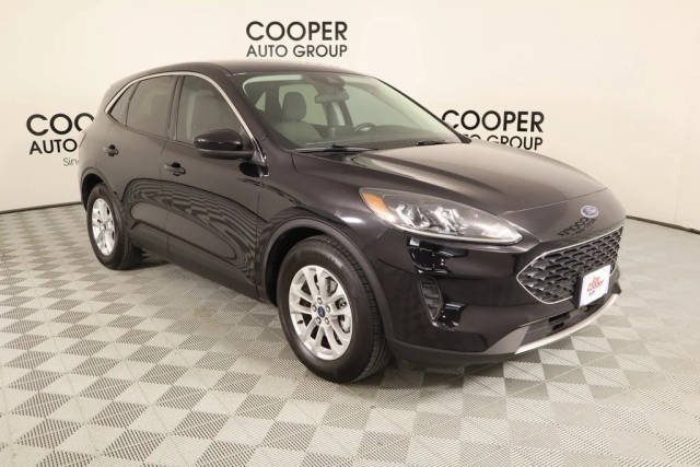 2021 Ford Escape SE FWD photo