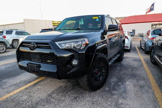 2021 Toyota 4Runner SR5 RWD photo