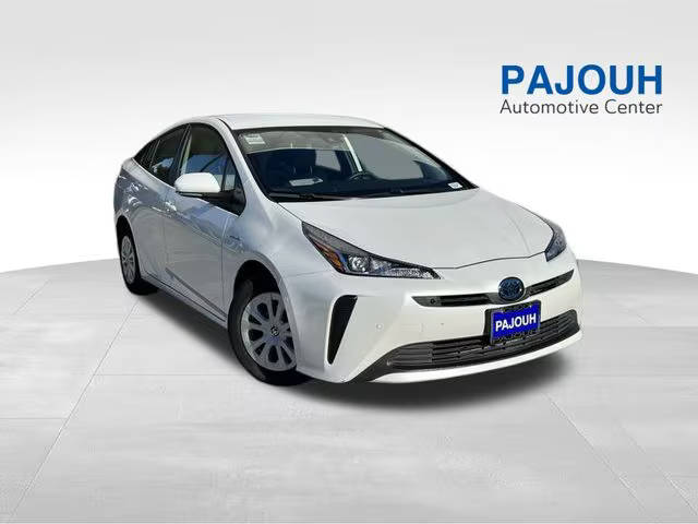 2021 Toyota Prius LE FWD photo