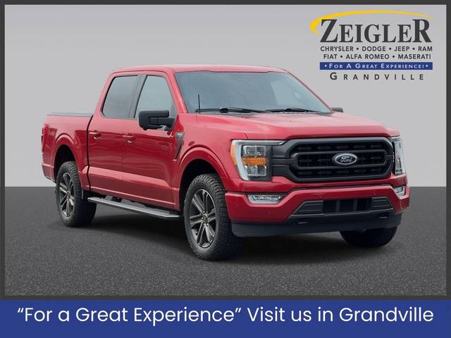 2021 Ford F-150 XLT 4WD photo