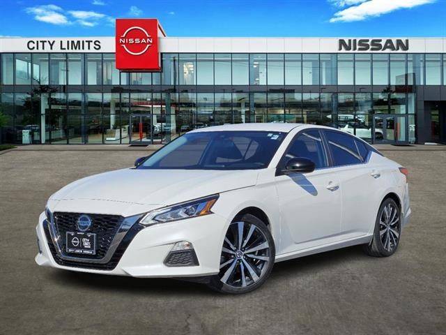 2021 Nissan Altima 2.5 SR FWD photo