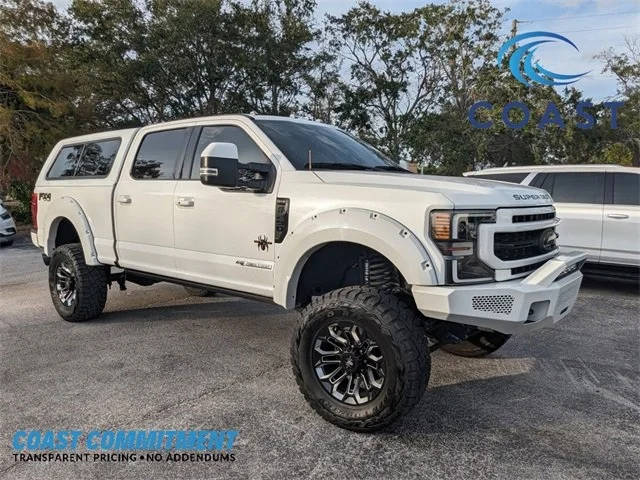 2021 Ford F-250 Super Duty LARIAT 4WD photo