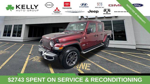 2021 Jeep Gladiator Overland 4WD photo