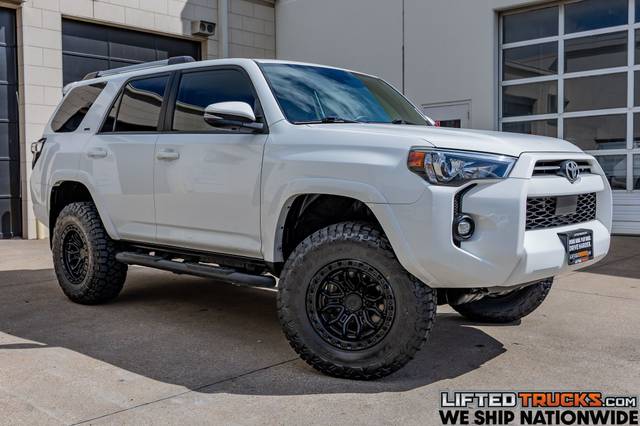 2021 Toyota 4Runner SR5 Premium 4WD photo