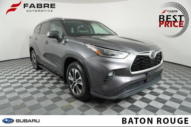 2021 Toyota Highlander XLE FWD photo