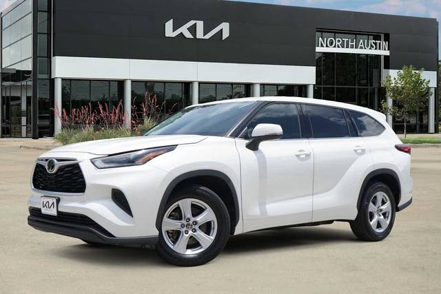 2021 Toyota Highlander L FWD photo