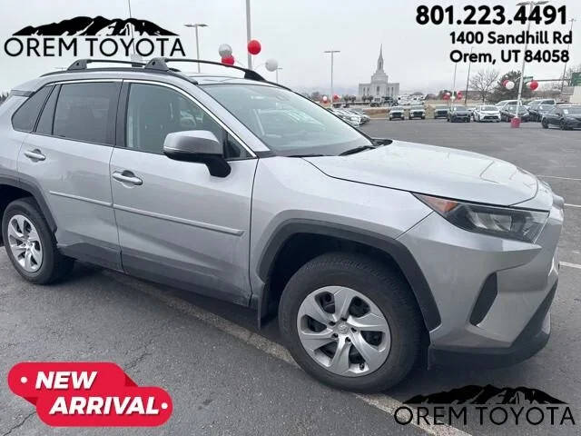 2021 Toyota RAV4 LE AWD photo