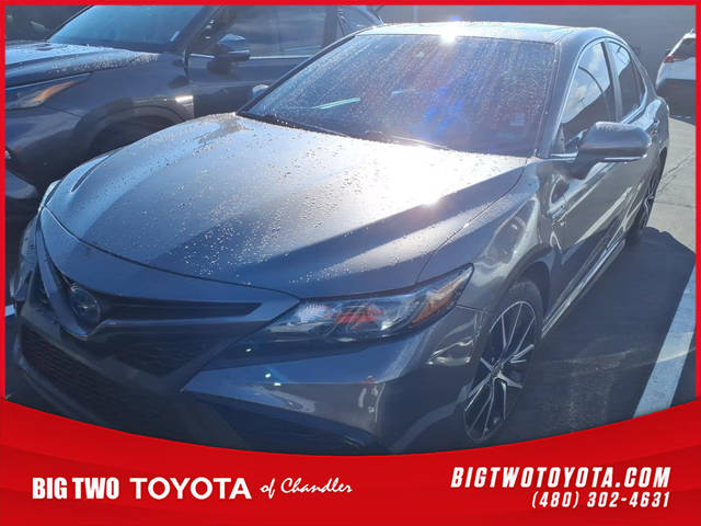 2021 Toyota Camry Hybrid SE FWD photo