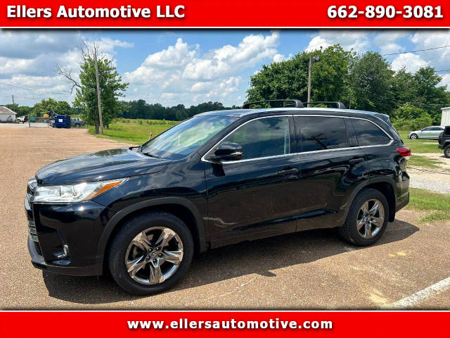 2017 Toyota Highlander Limited Platinum FWD photo