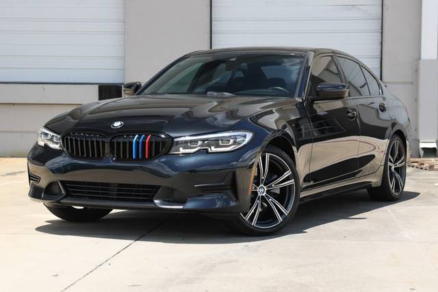 2021 BMW 3 Series 330i RWD photo