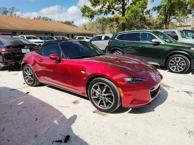 2021 Mazda MX-5 Miata Grand Touring RWD photo