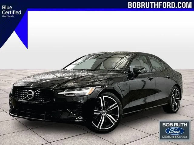 2021 Volvo S60 R-Design Expression AWD photo