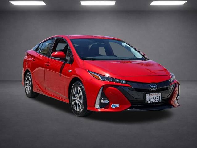 2021 Toyota Prius Prime Limited FWD photo