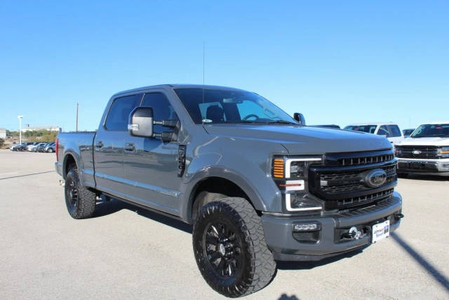 2021 Ford F-250 Super Duty LARIAT 4WD photo