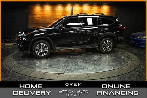 2021 Toyota Highlander XLE FWD photo