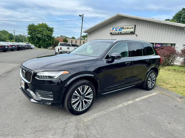 2020 Volvo XC90 Momentum AWD photo