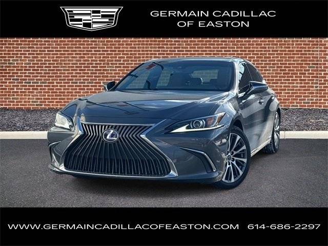 2020 Lexus ES ES 300h FWD photo