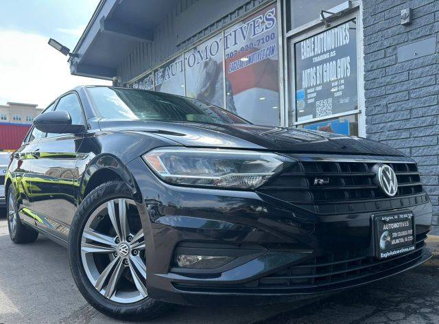 2021 Volkswagen Jetta R-Line FWD photo