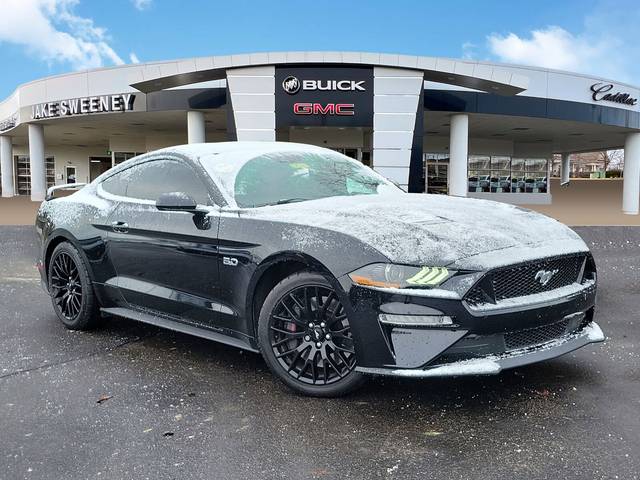 2021 Ford Mustang GT RWD photo