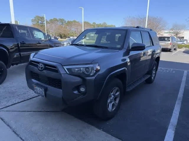 2021 Toyota 4Runner SR5 4WD photo