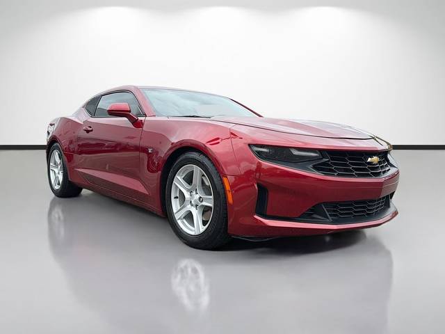 2021 Chevrolet Camaro 1LT RWD photo