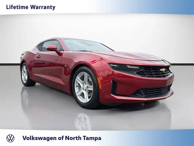 2021 Chevrolet Camaro 1LT RWD photo