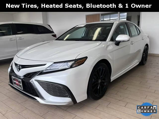 2021 Toyota Camry XSE FWD photo