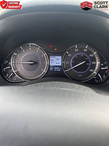 2019 Infiniti QX80 LUXE 4WD photo