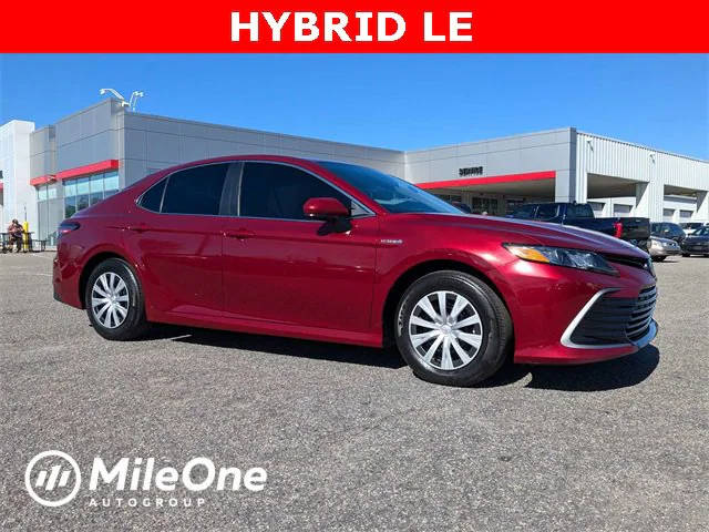 2021 Toyota Camry Hybrid LE FWD photo