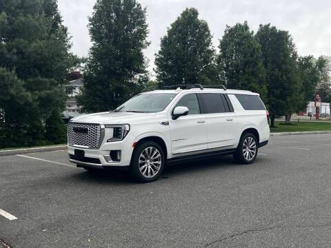 2021 GMC Yukon XL Denali 4WD photo