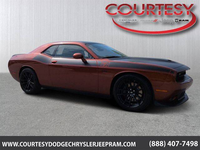 2021 Dodge Challenger R/T Scat Pack RWD photo