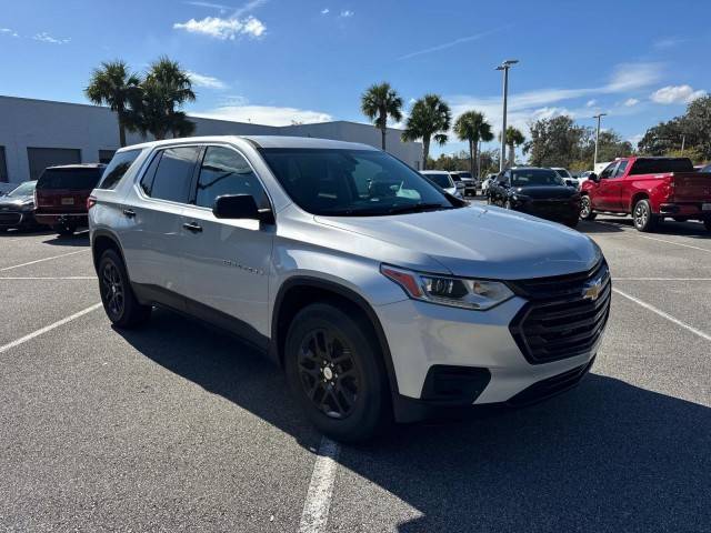 2021 Chevrolet Traverse LS AWD photo