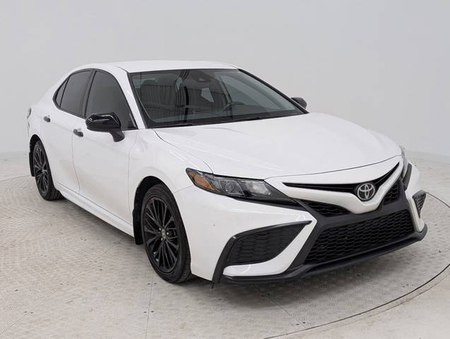 2021 Toyota Camry SE Nightshade FWD photo