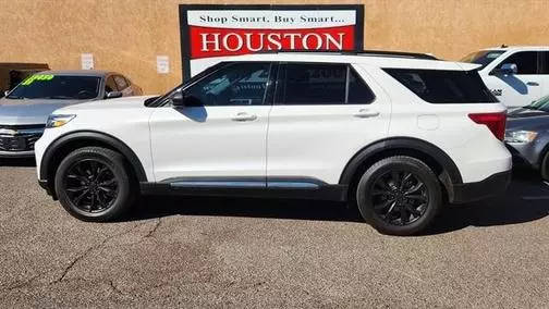 2021 Ford Explorer XLT 4WD photo