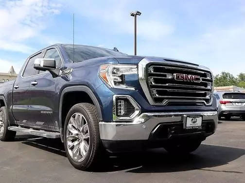 2021 GMC Sierra 1500 SLT 4WD photo