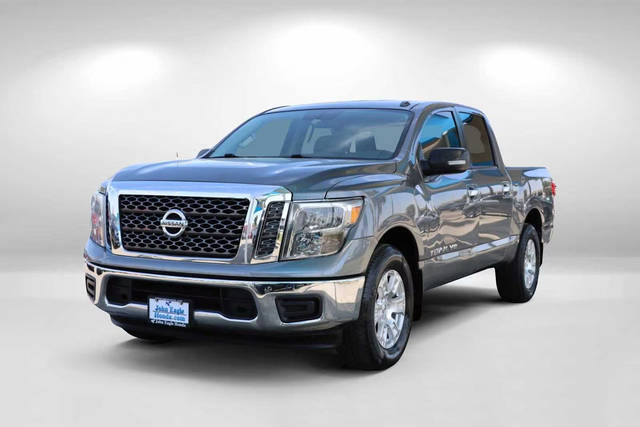 2018 Nissan Titan SV RWD photo