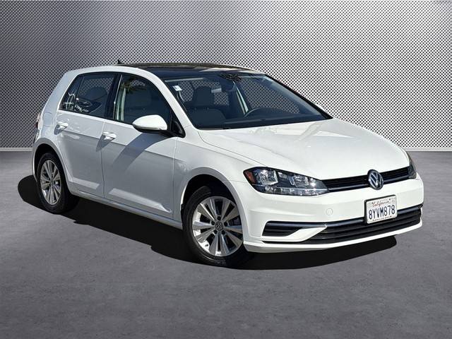 2021 Volkswagen Golf TSI FWD photo