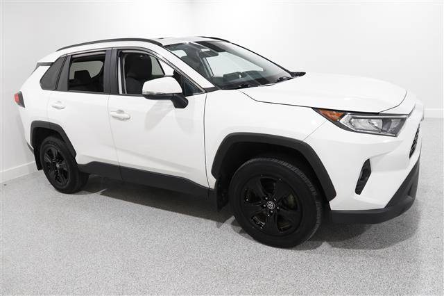 2021 Toyota RAV4 XLE AWD photo