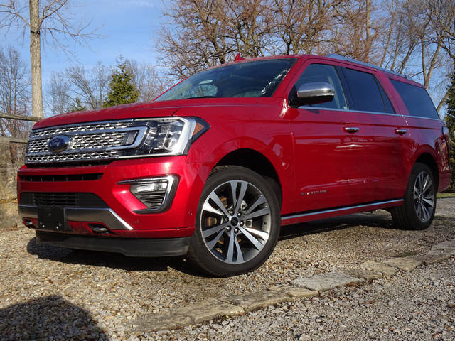 2021 Ford Expedition Max Platinum 4WD photo