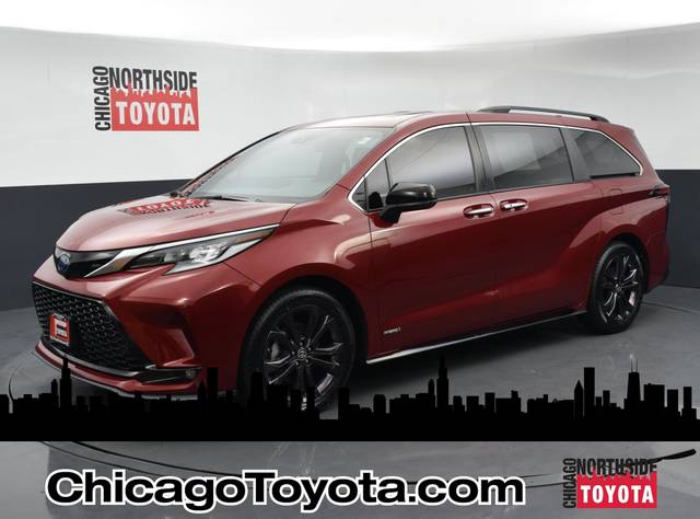 2021 Toyota Sienna XSE FWD photo