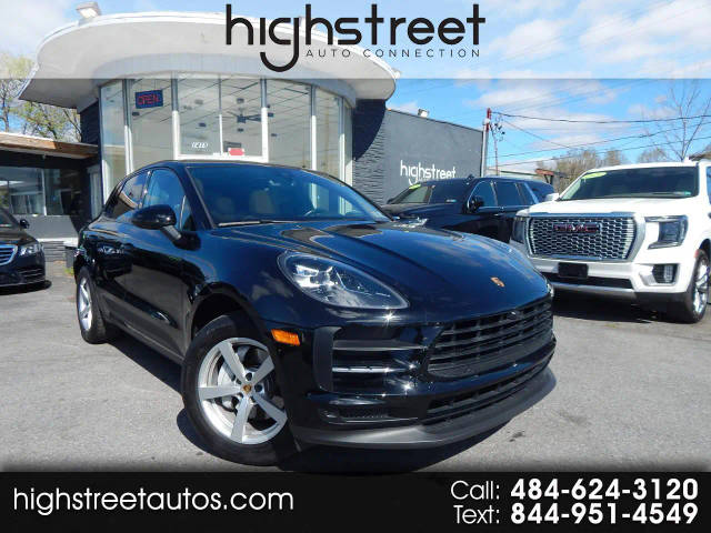 2021 Porsche Macan AWD photo