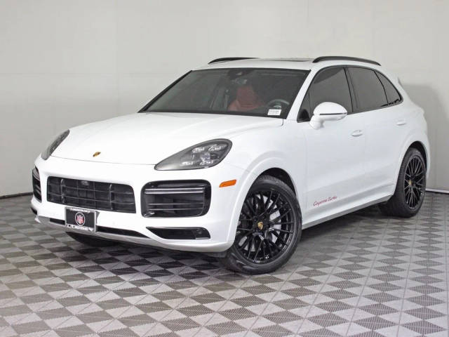 2021 Porsche Cayenne Turbo AWD photo