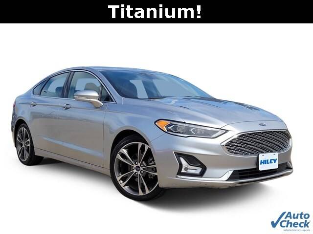 2020 Ford Fusion Titanium FWD photo