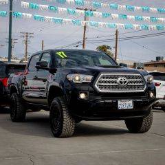 2017 Toyota Tacoma TRD Sport RWD photo